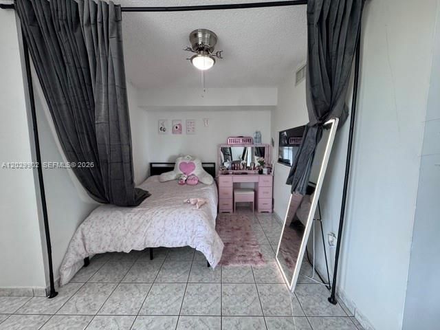 En Venta: $250,000 (2 camas, 2 baños, 898 Pies cuadrados)