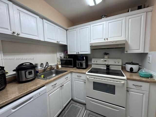 En Venta: $250,000 (2 camas, 2 baños, 898 Pies cuadrados)