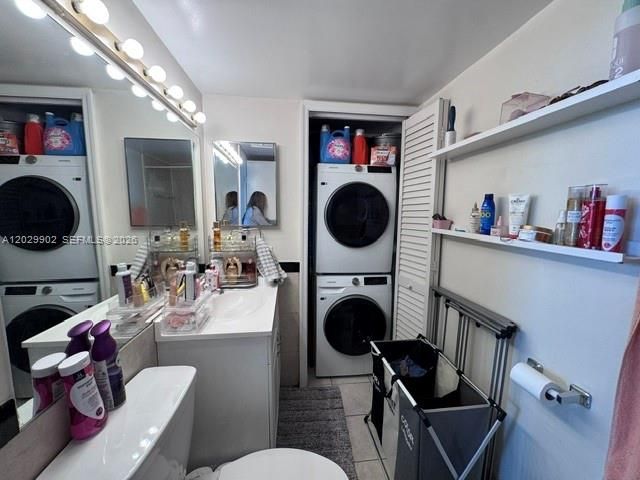En Venta: $250,000 (2 camas, 2 baños, 898 Pies cuadrados)