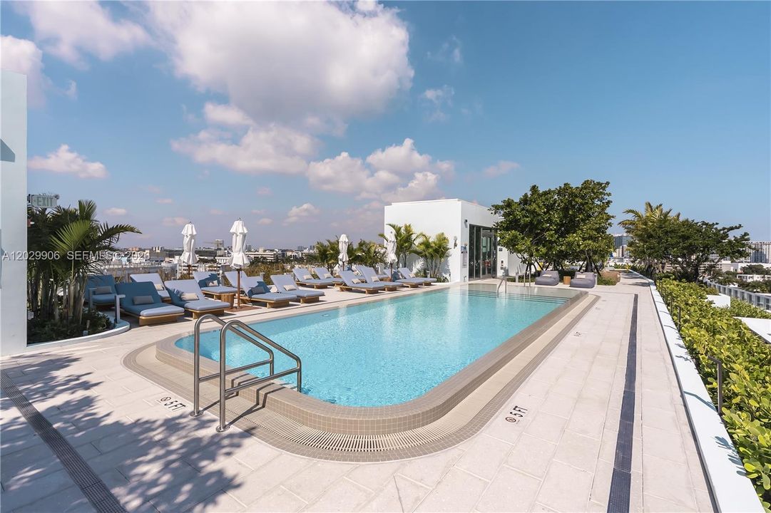 En Venta: $3,450,000 (3 camas, 3 baños, 1830 Pies cuadrados)