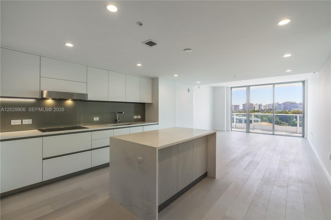 En Venta: $3,450,000 (3 camas, 3 baños, 1830 Pies cuadrados)
