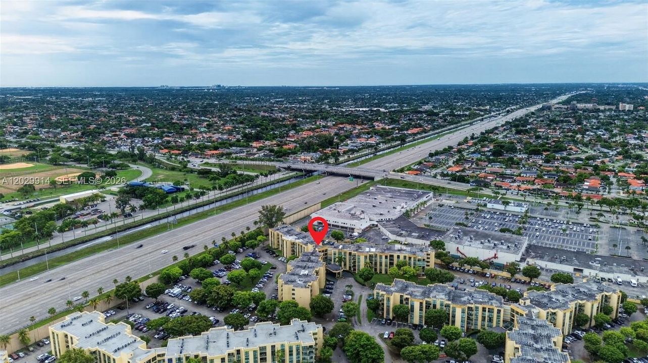 На продажу: $315,000 (3 спален, 2 ванн, 1114 Квадратных фут)