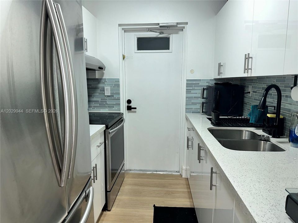 En Renta: $2,600 (2 camas, 1 baños, 1350 Pies cuadrados)