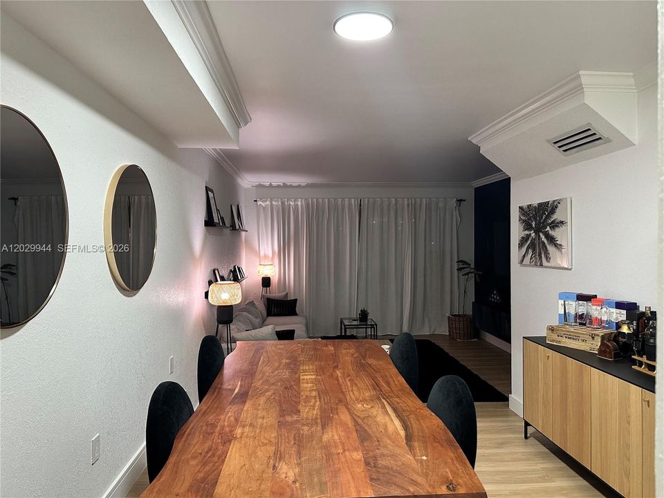 En Renta: $2,600 (2 camas, 1 baños, 1350 Pies cuadrados)