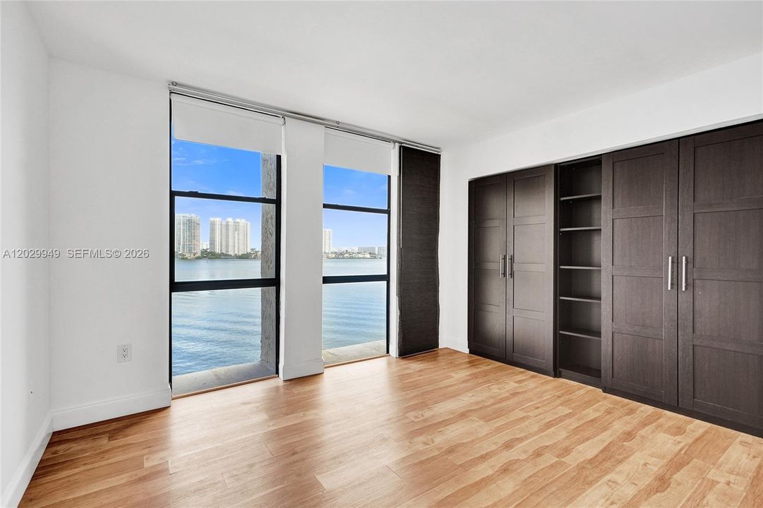 For Sale: $475,000 (2 beds, 2 baths, 1320 Square Feet)