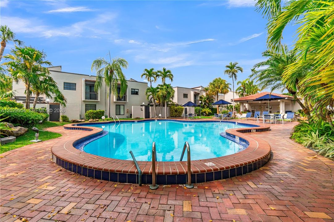 En Venta: $539,100 (3 camas, 2 baños, 1234 Pies cuadrados)