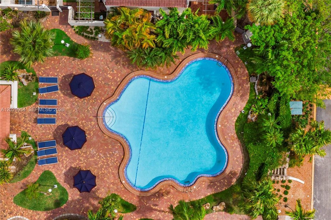 En Venta: $539,100 (3 camas, 2 baños, 1234 Pies cuadrados)