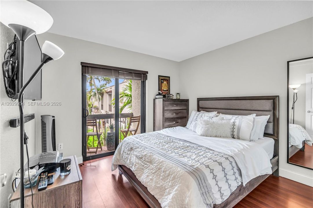 En Venta: $539,100 (3 camas, 2 baños, 1234 Pies cuadrados)