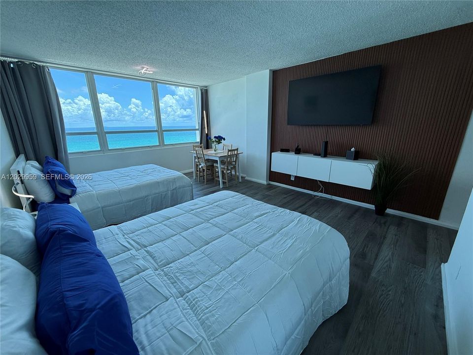 En Venta: $360,000 (0 camas, 1 baños, 400 Pies cuadrados)