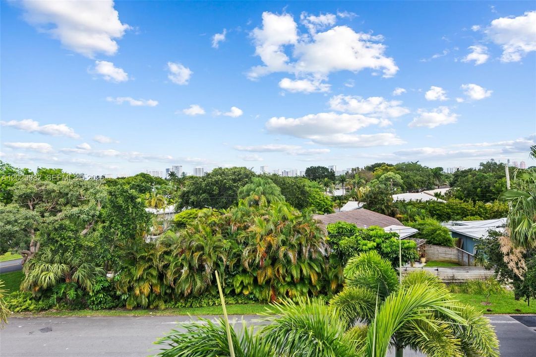 For Sale: $569,000 (3 beds, 2 baths, 2610 Square Feet)