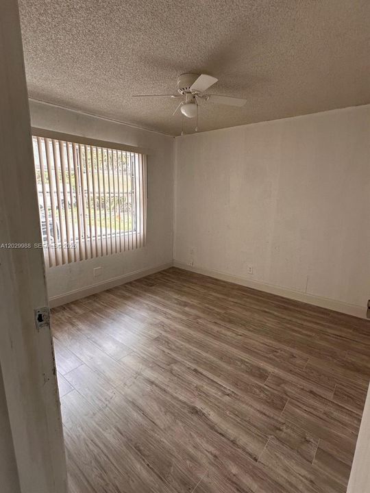 For Rent: $3,000 (4 beds, 2 baths, 1520 Square Feet)
