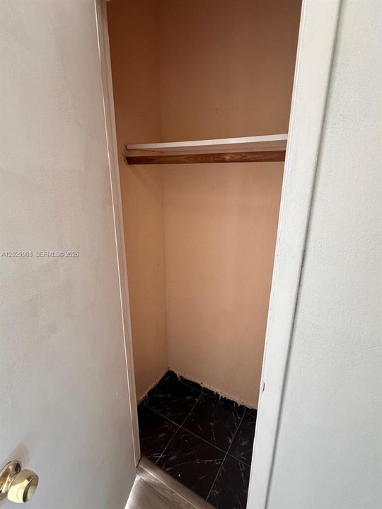 For Rent: $3,000 (4 beds, 2 baths, 1520 Square Feet)