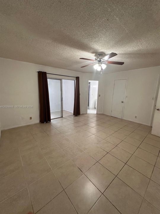 For Rent: $3,000 (4 beds, 2 baths, 1520 Square Feet)