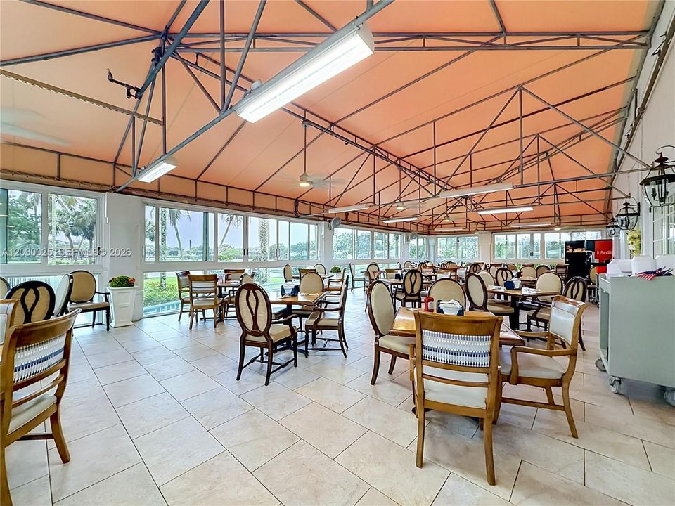 The Coral Lakes Clubhouse Cafe