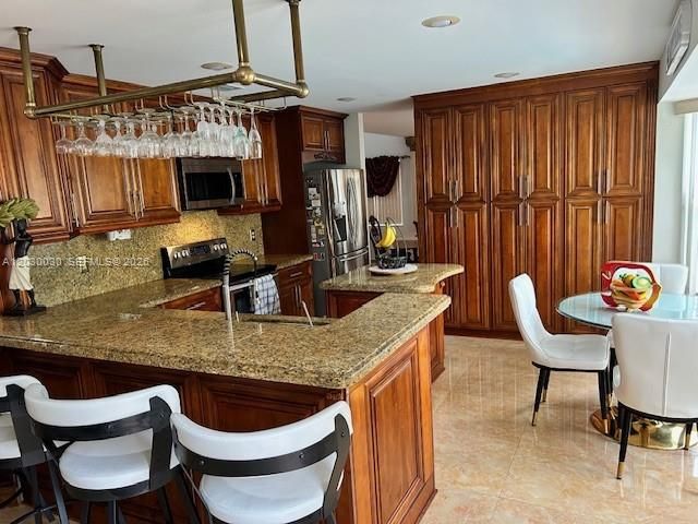 For Sale: $825,000 (4 beds, 3 baths, 2608 Square Feet)