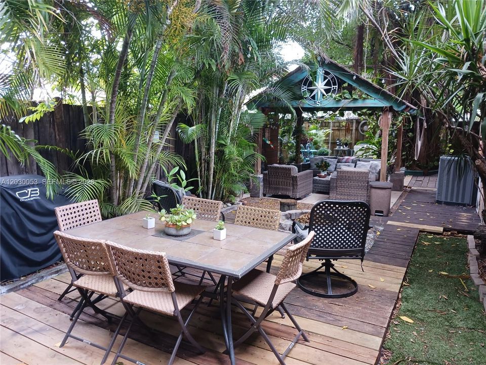 For Sale: $1,275,000 (0 beds, 0 baths, 2942 Square Feet)
