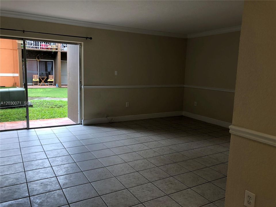 Recently Rented: $1,850 (1 beds, 1 baths, 760 Square Feet)