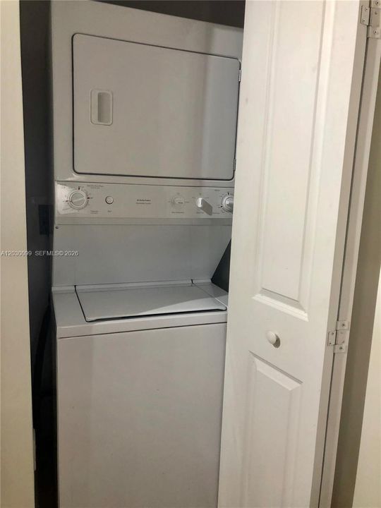 WASHER AND DRYER