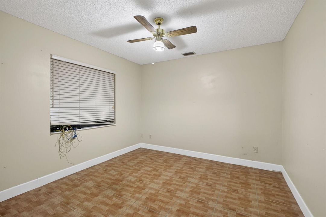 27-web-or-mls-Photo_806