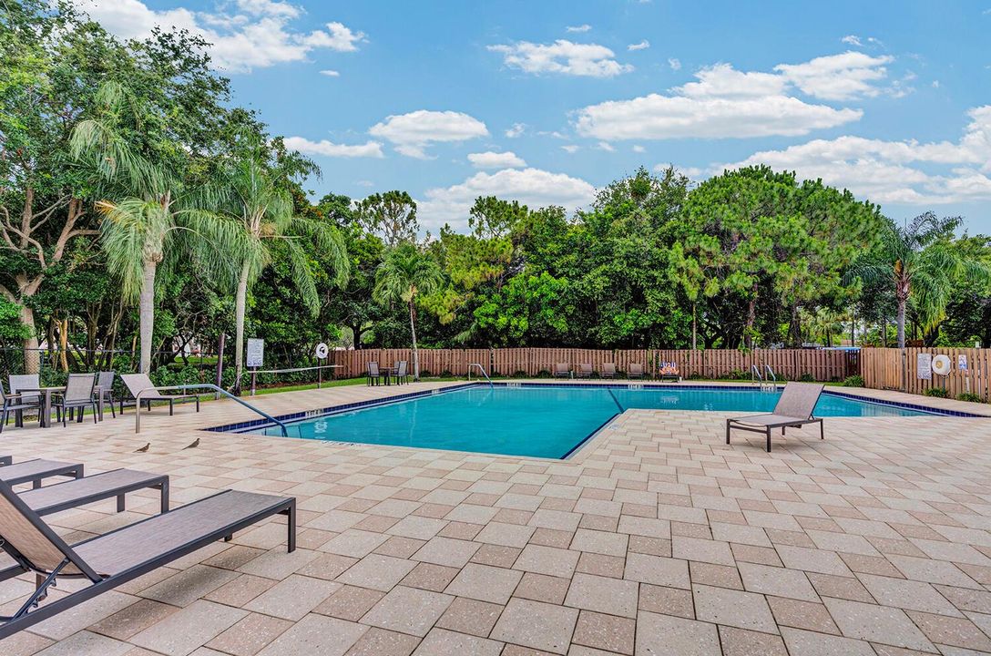 Pool 1
