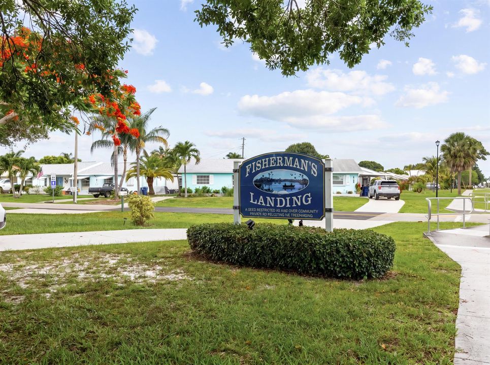 1017 Riverwood Ln-61
