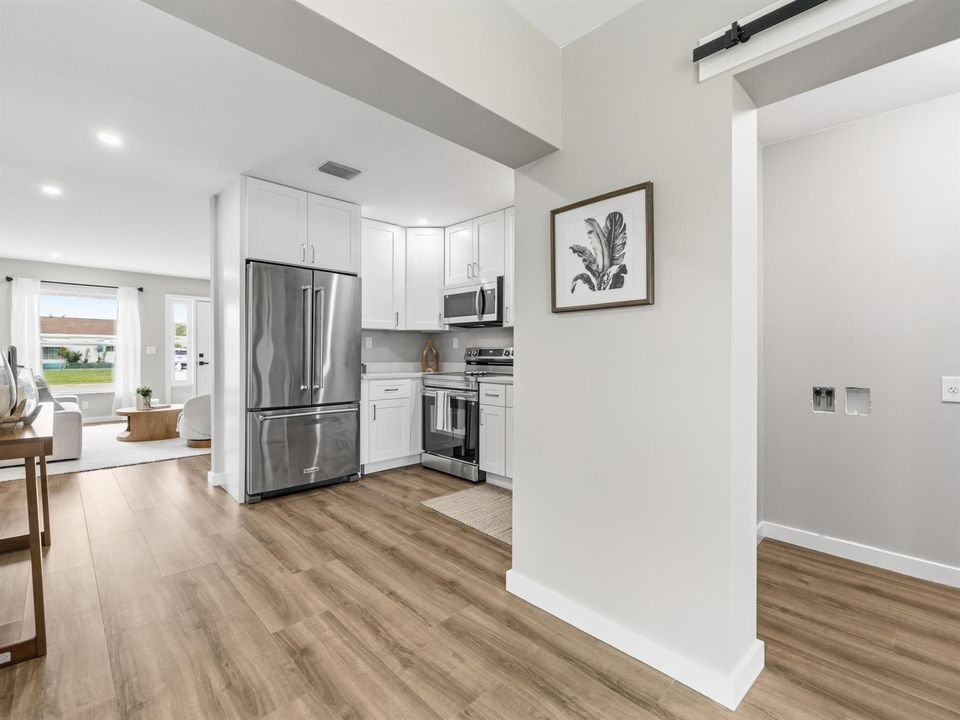 1017 Riverwood Ln-21