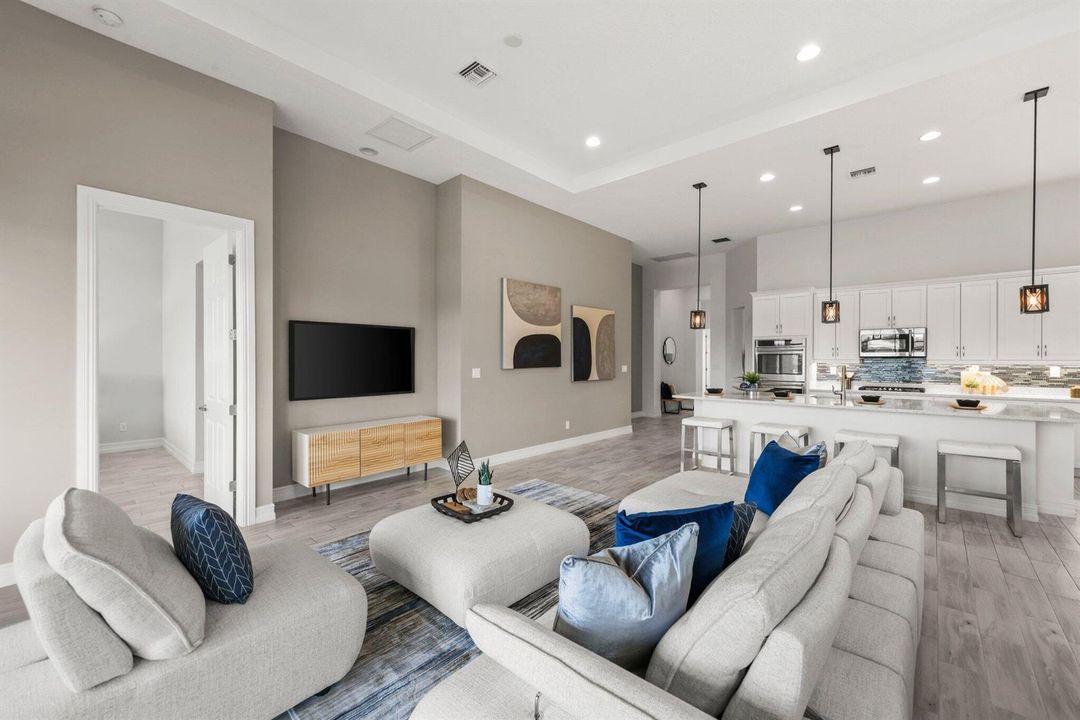 11856 Leon Circle West - 23.jpg-SMALL
