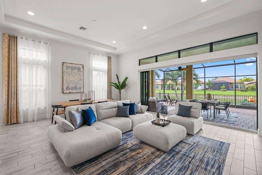 11856 Leon Circle West - 19.jpg-SMALL