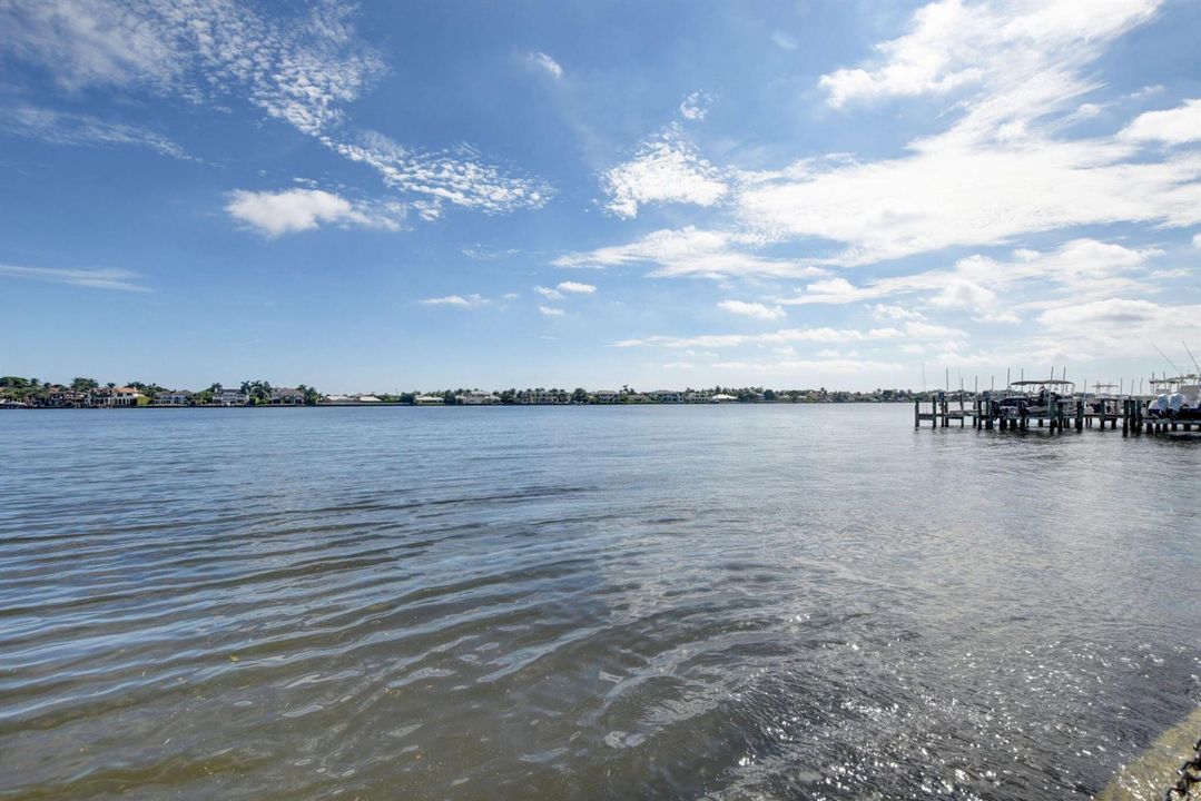 Intracoastal Water Views