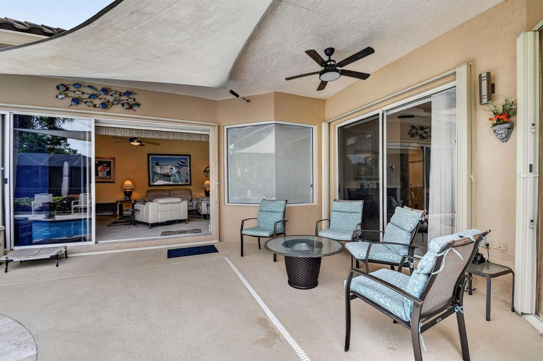 pool sitting area