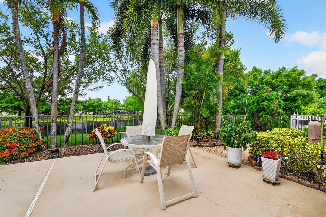 outside seating