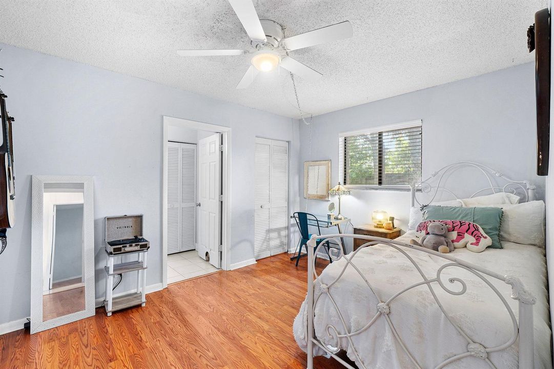 028-17734PineNeedleTerrace-BocaRaton-FL-