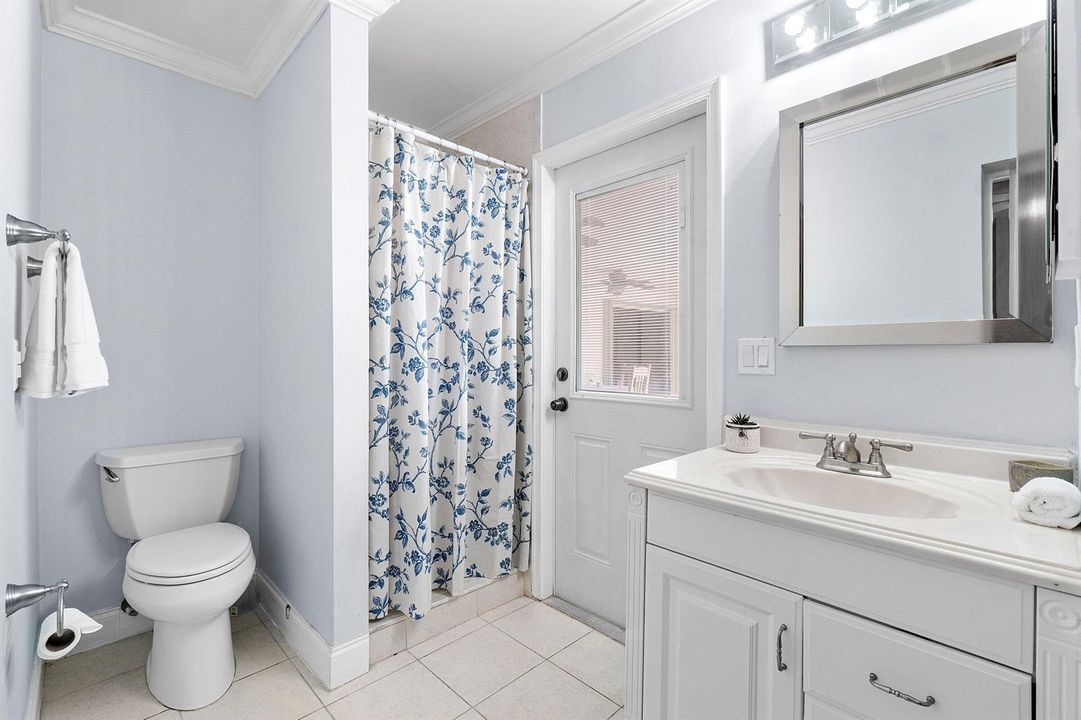030-17734PineNeedleTerrace-BocaRaton-FL-