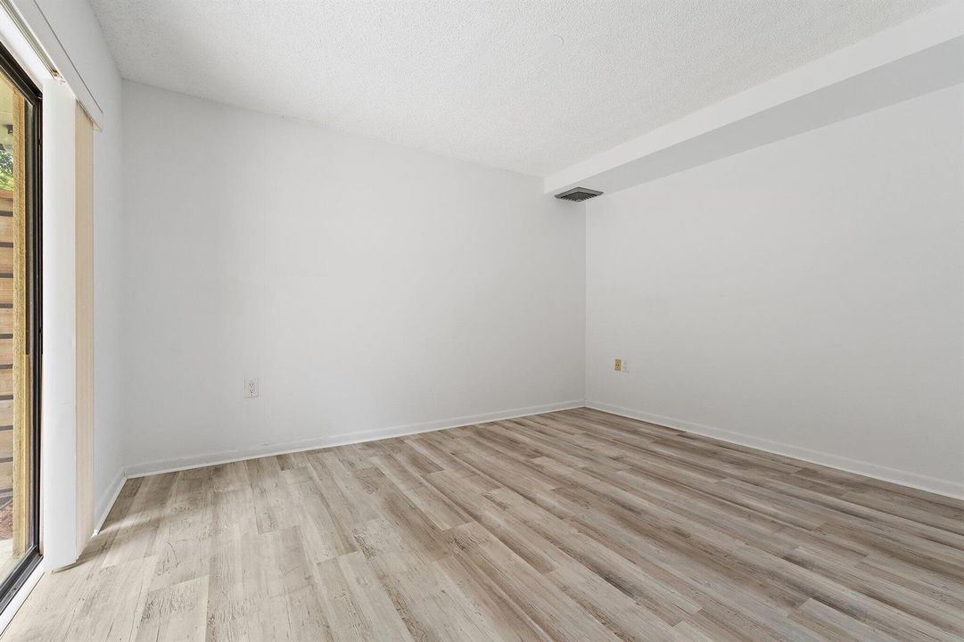 1st Floor, optional 3rd Br 3