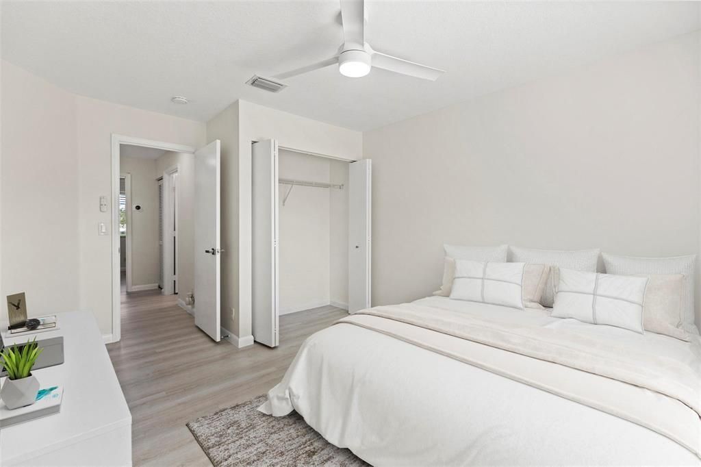 4722 lago vista.jpg 8