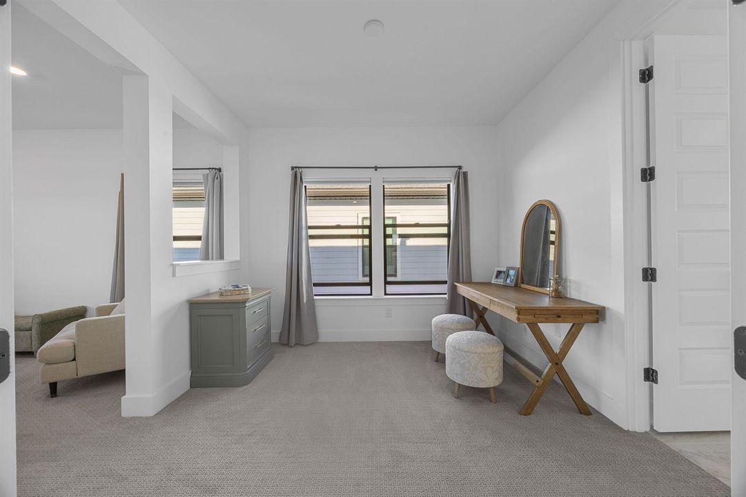 2-web-or-mls-NX Media-1701