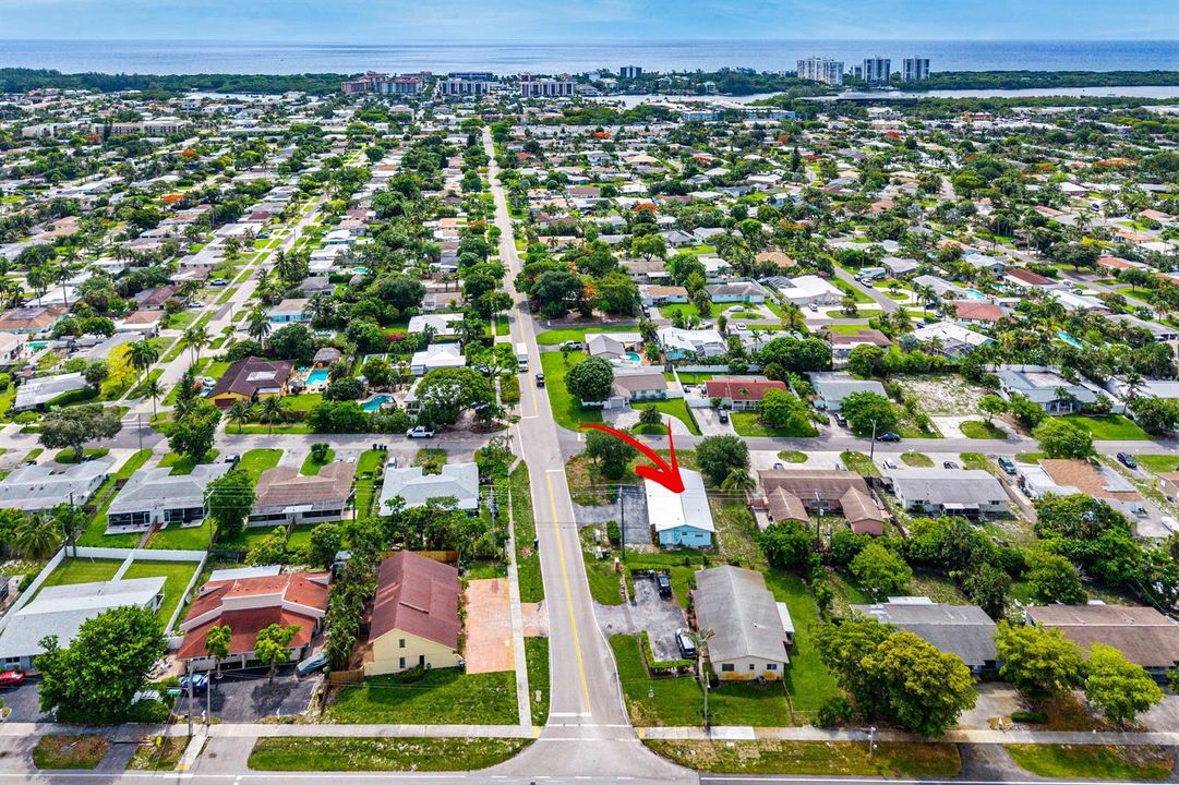 196 NE 28th Street (31)