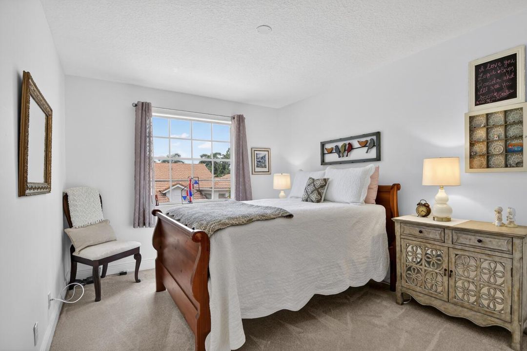 48-32-Monterey-Pointe-Dr-48