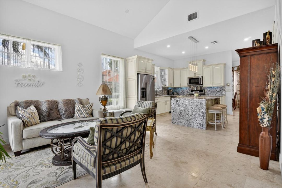 24-32-Monterey-Pointe-Dr-24