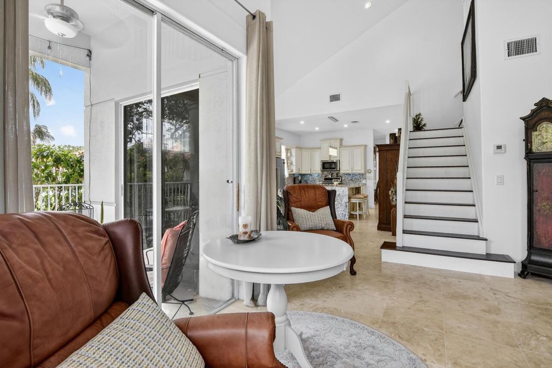 30-32-Monterey-Pointe-Dr-30