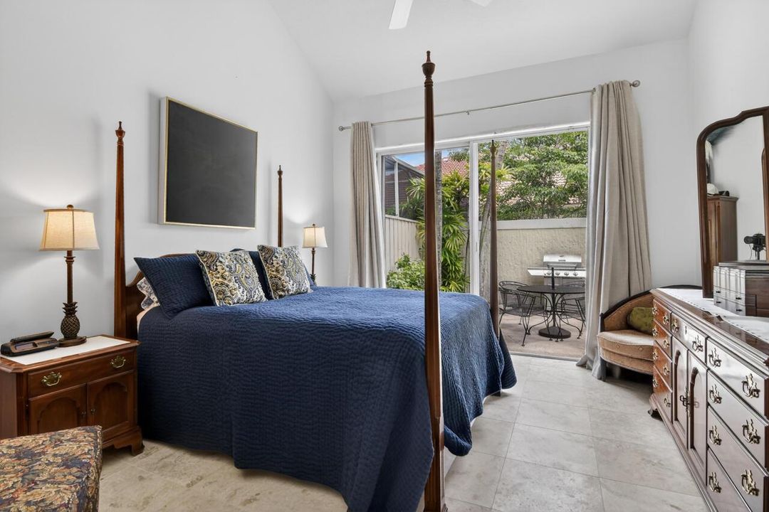 33-32-Monterey-Pointe-Dr-33
