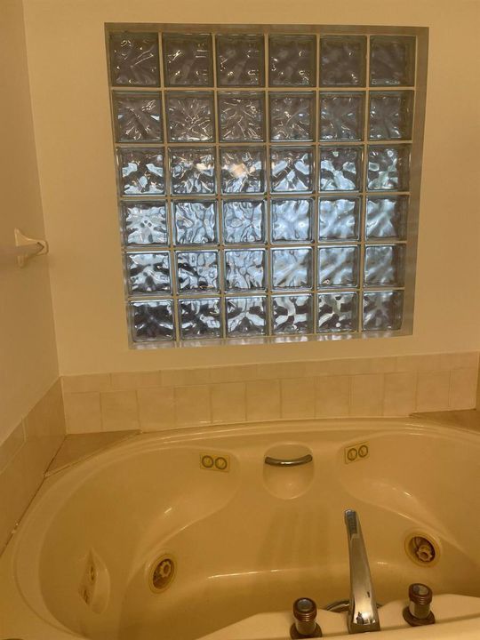 Whirlpool Master Bath
