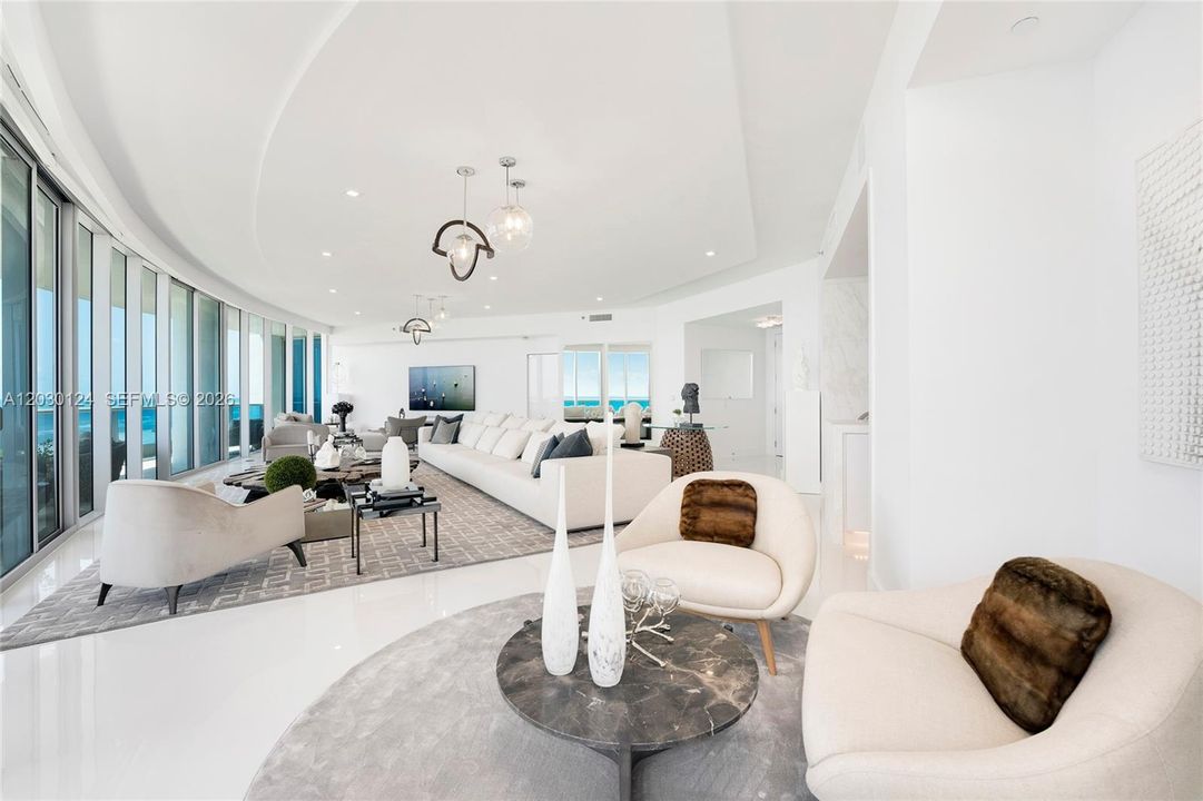 Active With Contract: $26,000 (3 beds, 3 baths, 2959 Square Feet)