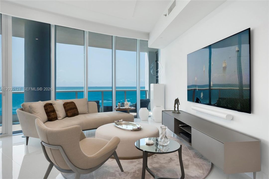 Active With Contract: $26,000 (3 beds, 3 baths, 2959 Square Feet)