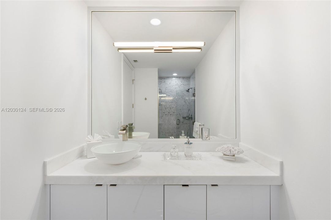 Active With Contract: $26,000 (3 beds, 3 baths, 2959 Square Feet)