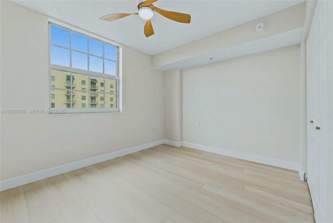 For Sale: $939,000 (3 beds, 3 baths, 1916 Square Feet)