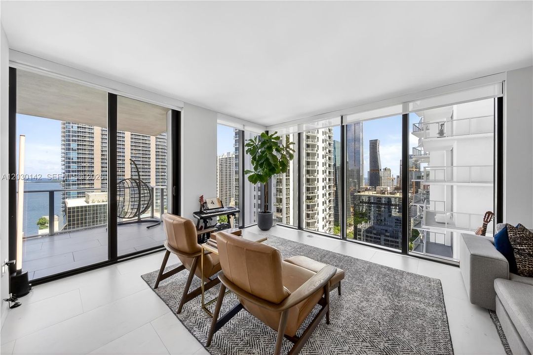 For Sale: $1,540,000 (3 beds, 3 baths, 1778 Square Feet)