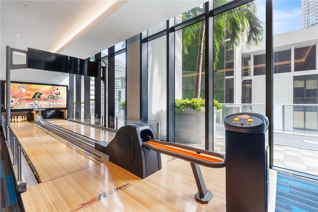 For Sale: $1,540,000 (3 beds, 3 baths, 1778 Square Feet)