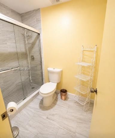 For Sale: $560,000 (3 beds, 2 baths, 1224 Square Feet)