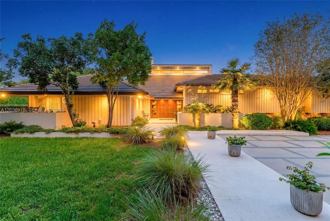 For Sale: $5,750,000 (5 beds, 5 baths, 4486 Square Feet)
